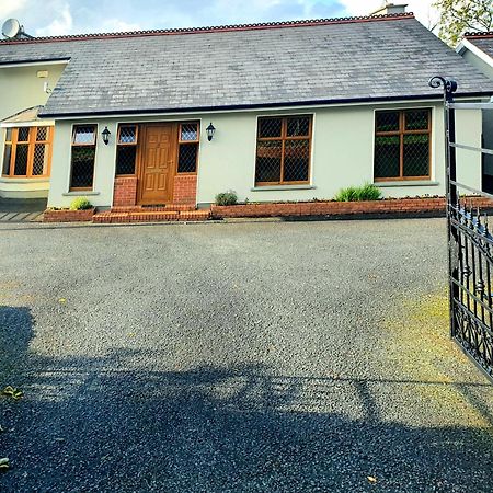 לינה וארוחת בוקר Carrick on Shannon Hillcrest House מראה חיצוני תמונה