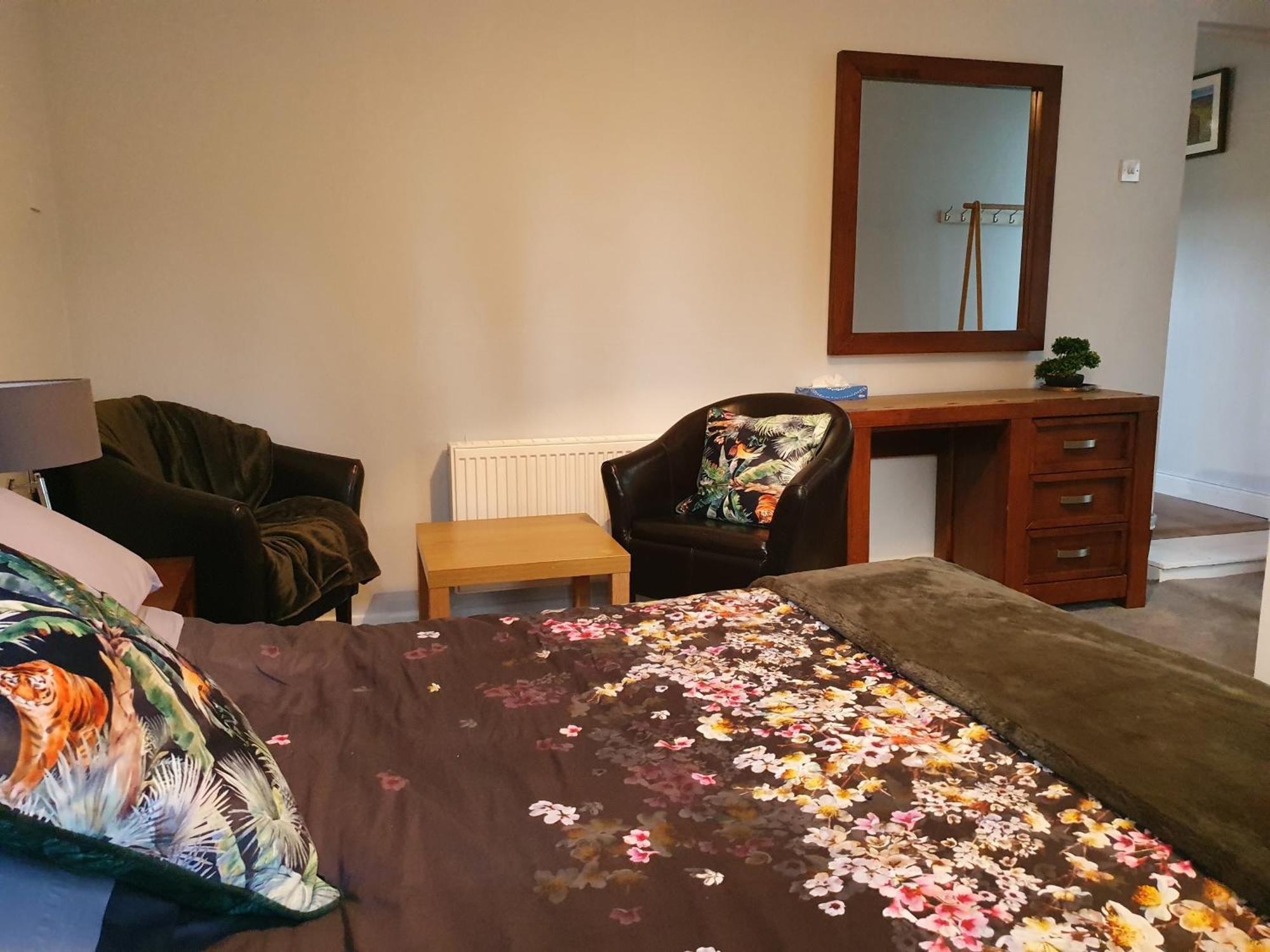 לינה וארוחת בוקר Carrick on Shannon Hillcrest House מראה חיצוני תמונה